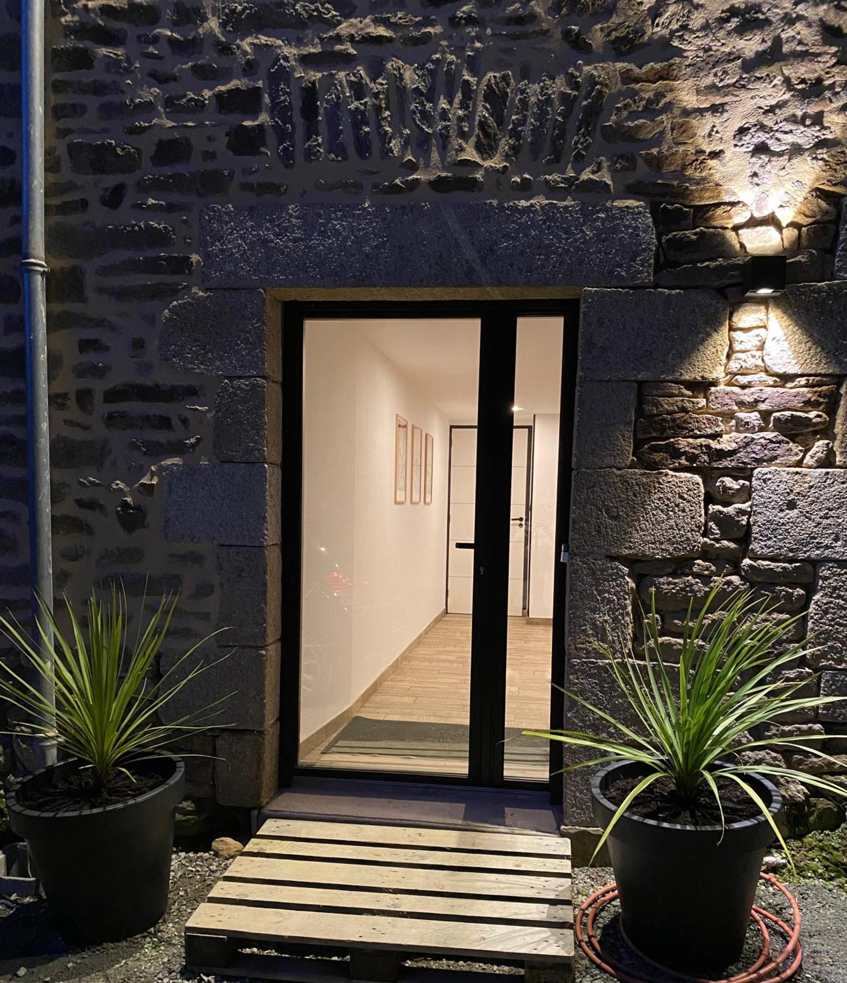 Villa Lily Spa, Chambre D'Hotes Avec Spa Privatif La Vicomté-sur-Rance Exterior foto